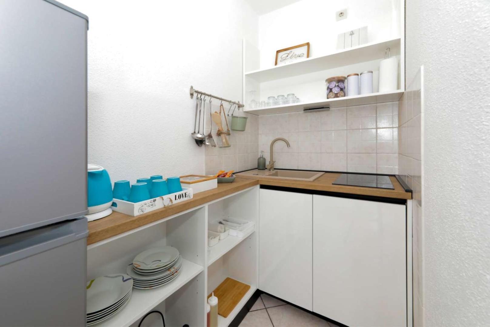 Apartments Lovric Трогір Екстер'єр фото