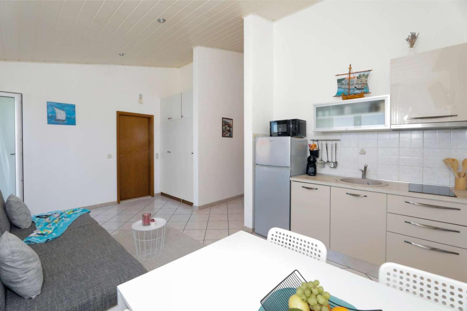 Apartments Lovric Трогір Екстер'єр фото