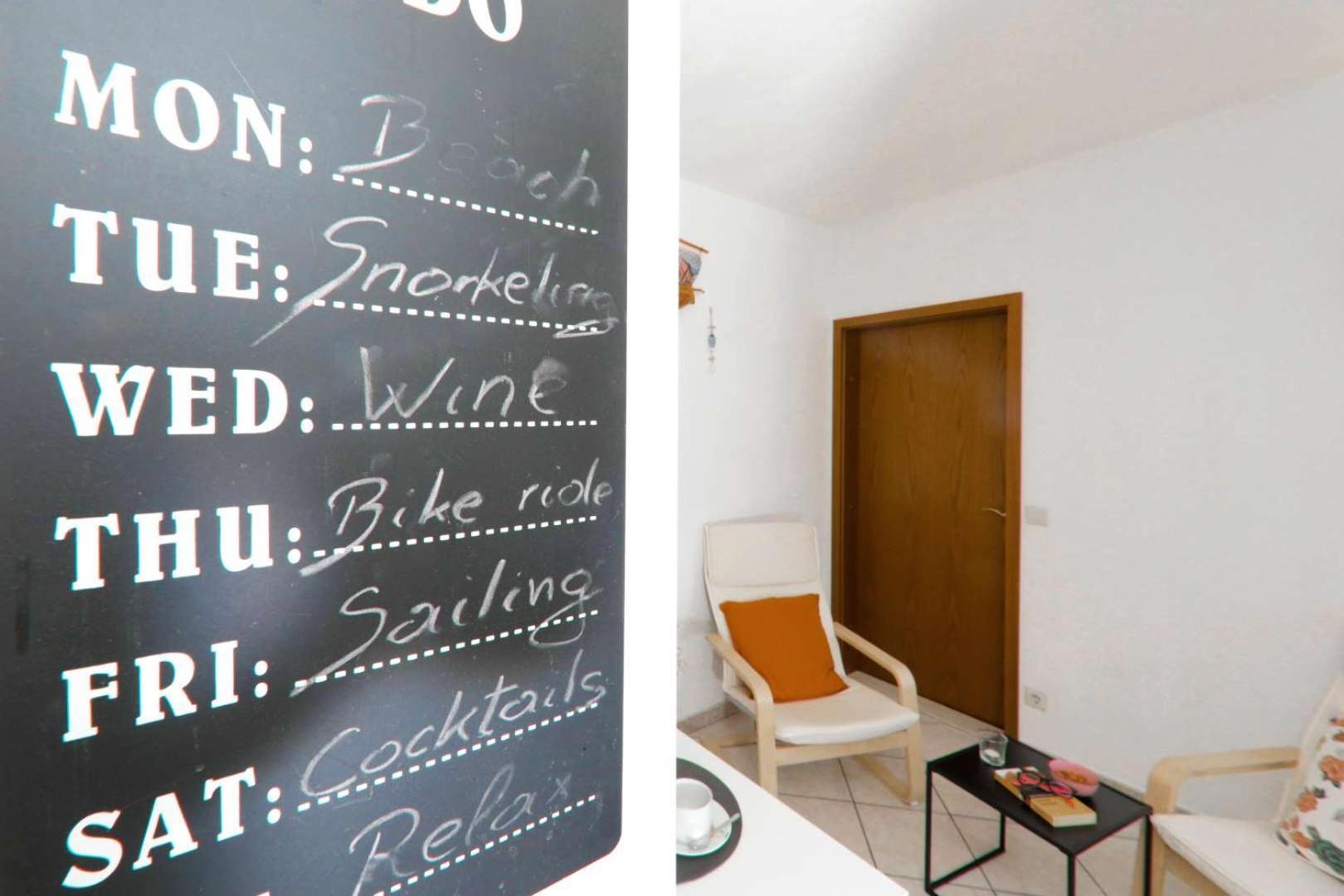 Apartments Lovric Трогір Екстер'єр фото